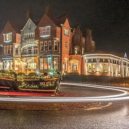 Victoria 4*